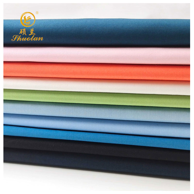 Hot Selling Manufacturer 60% Cotton 40% Polyester CVC Cheaper Poplin Shirting Pocketing Fabric