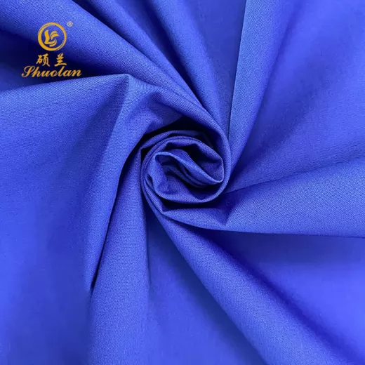 Strength manufacturers cvc 60/40 45*45 133*72 twill solid shirt fabric