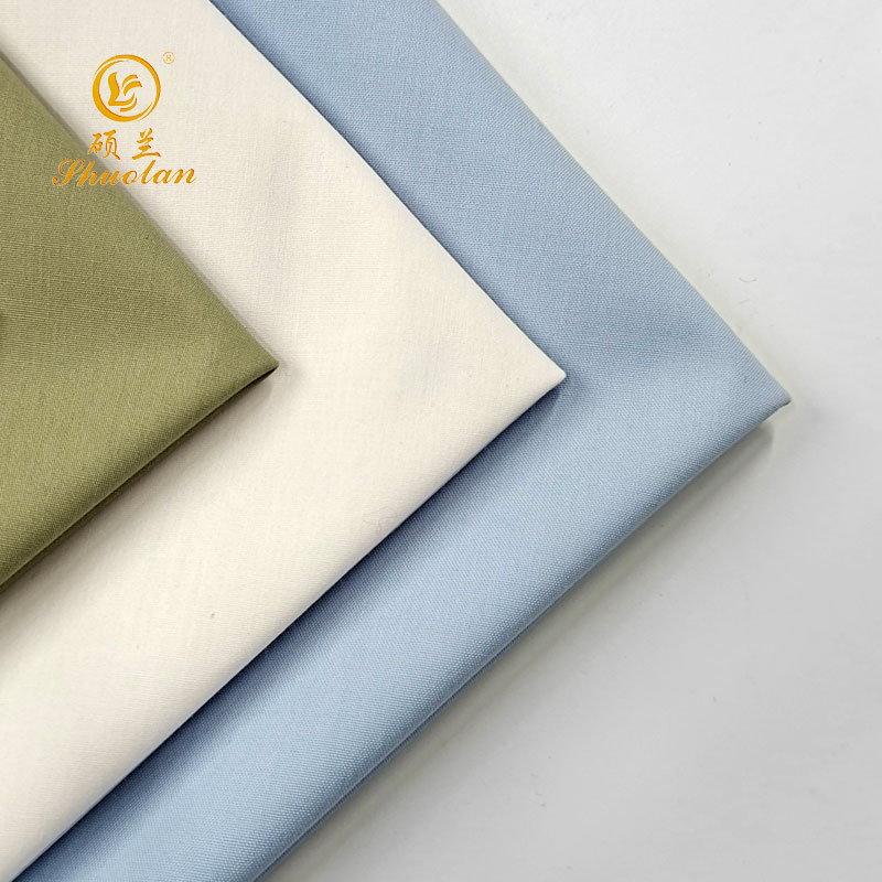 100% Cotton 133*72 40S Solid Color Poplin shirt Fabric