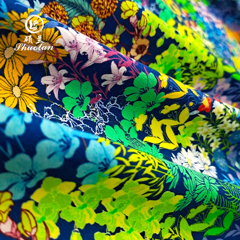 floral digital print fabric awsome design for shirt garment 40*40 133*72 100% cotton