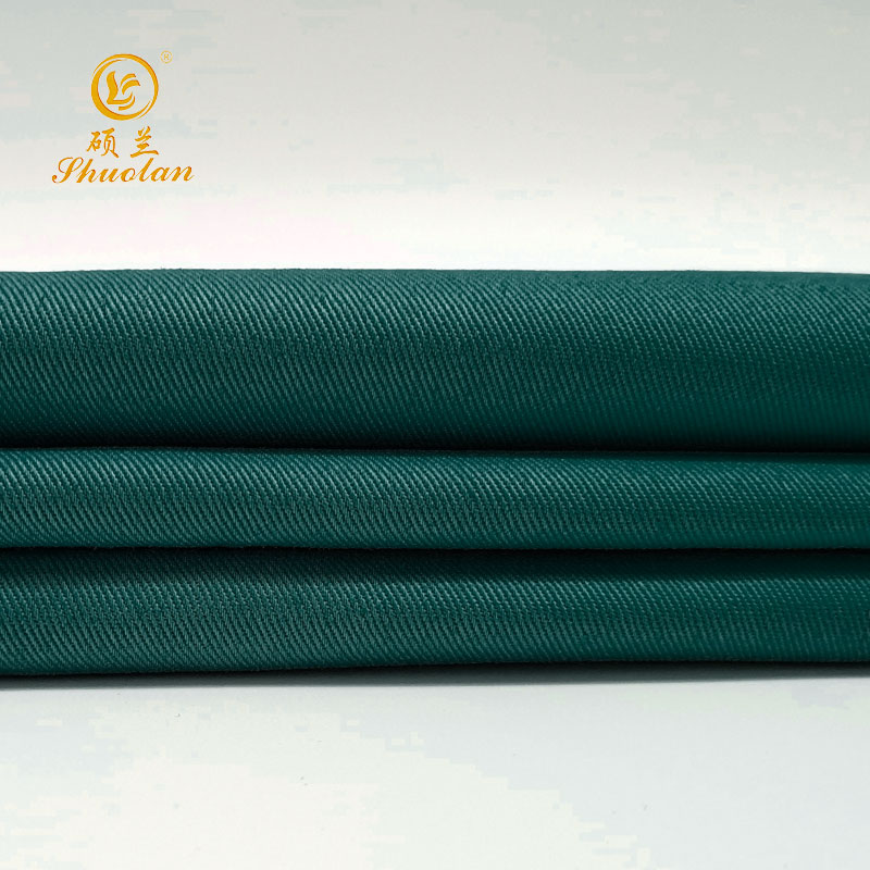 Lasting durability 100% cotton 32*21 133*78 3/1 twill uniform fabric