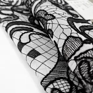 New Fashion Design Mesh Luxury Lace Embroidery Polyester Cotton Fabric for Clothing Wedding
