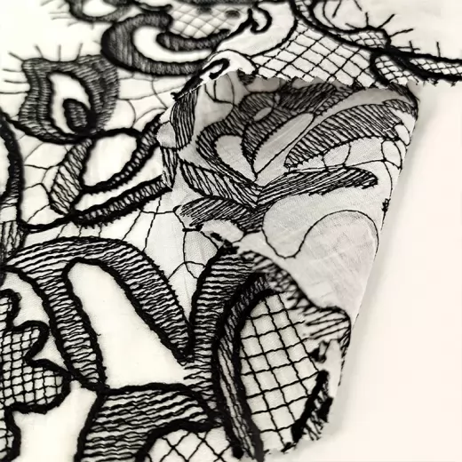 New Fashion Design Mesh Luxury Lace Embroidery Polyester Cotton Fabric for Clothing Wedding